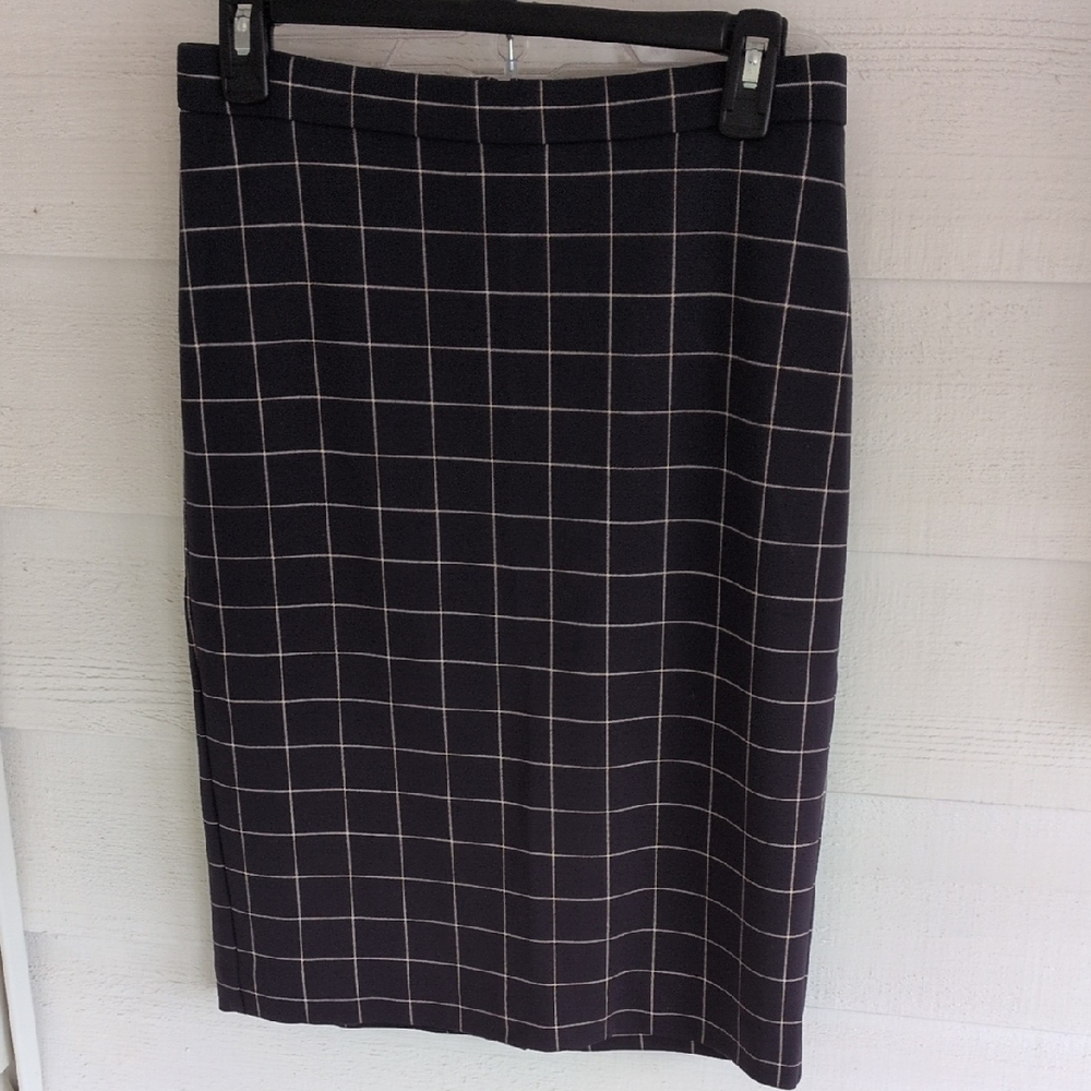 Ann Taylor Fully Lined Checkered Pencil Skirt in Blue and White